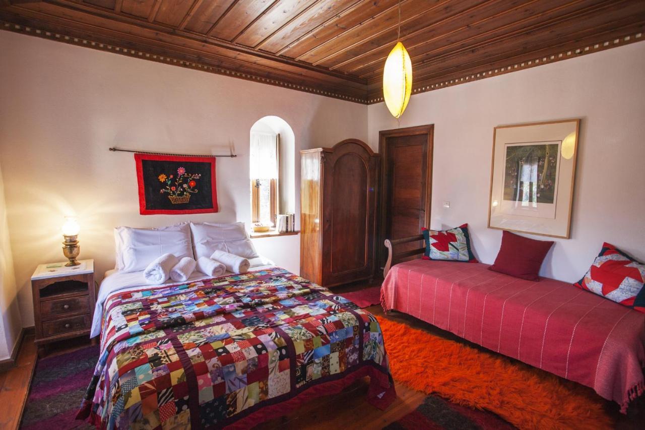Mpelleiko Hotel Стемница Екстериор снимка